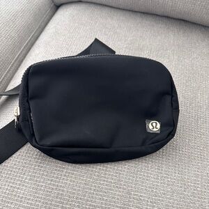 Brand new Lululemon gold hardware belt bag